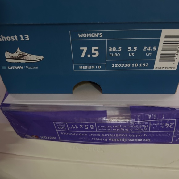 Women’s Brooks sneakers size 7.5 - Picture 4 of 4